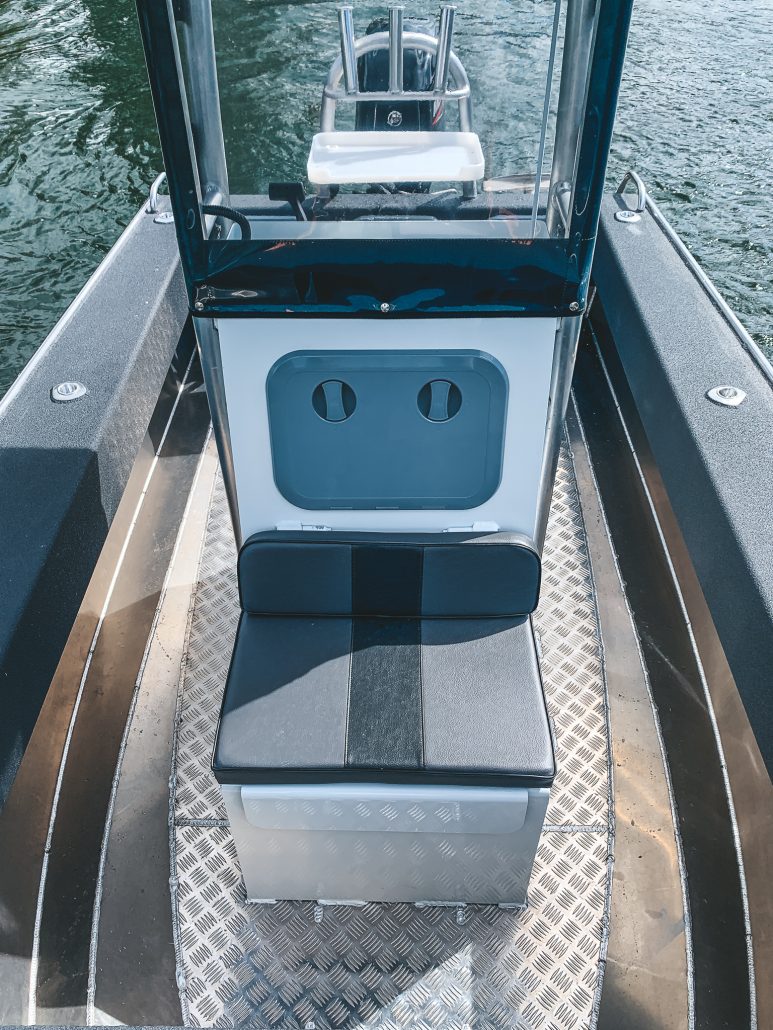 FC 465 Centre Console