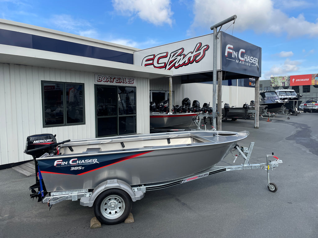 Fin Chaser 385T