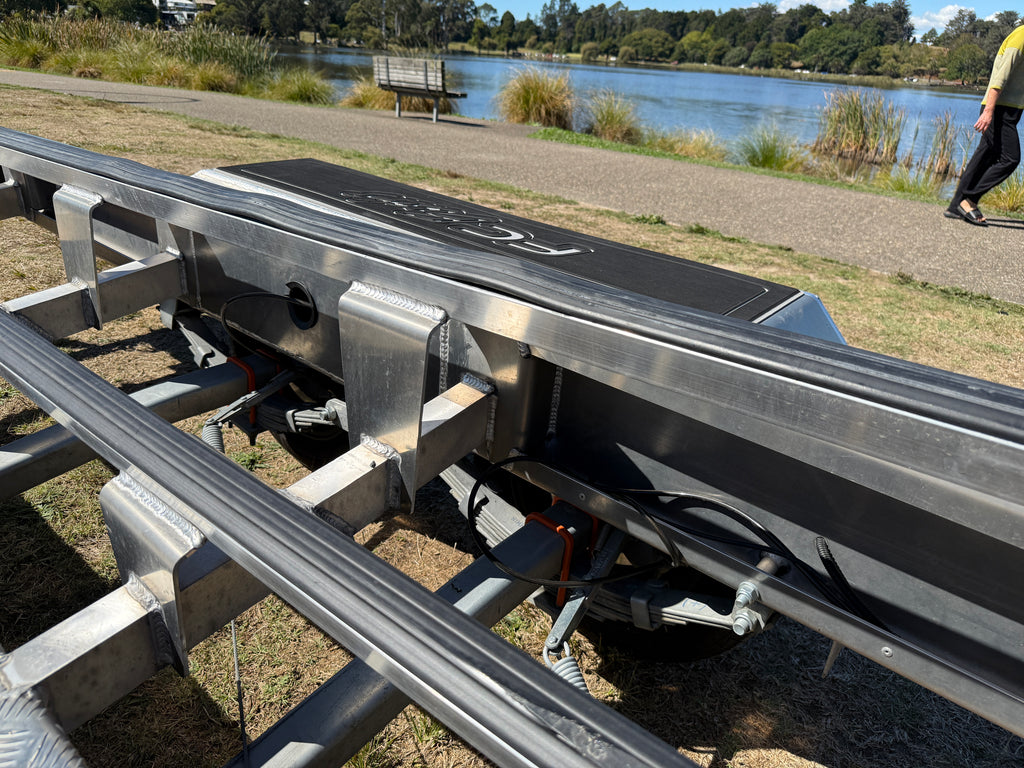 2026 FC Trailer to suit 6-7M Amphibious Boat