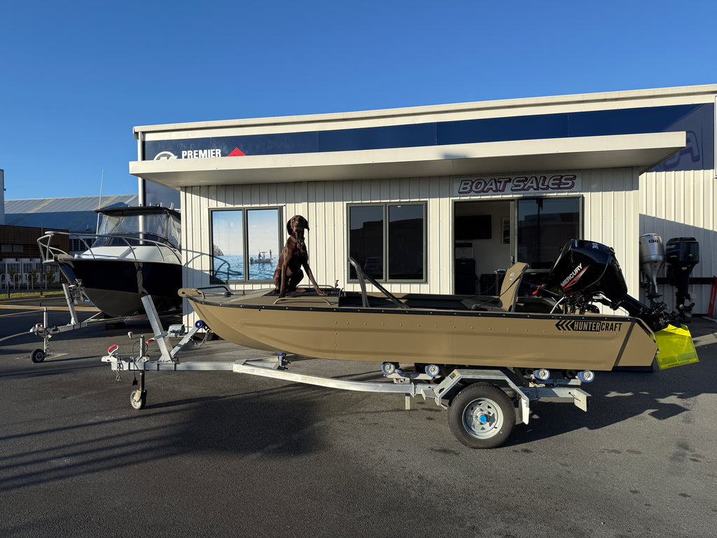 2023 Hunter Hunter Craft Pioneer 420 Brand New Motor!