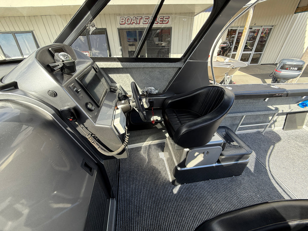 2015 Southern 726 2021 Balex self loading Trailer!