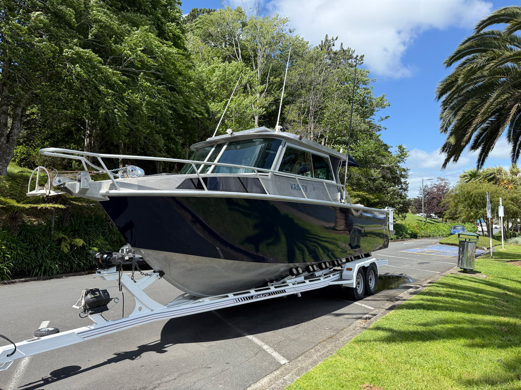 2000 Scorpion 850 2011 260hp Yanmar 3.0D