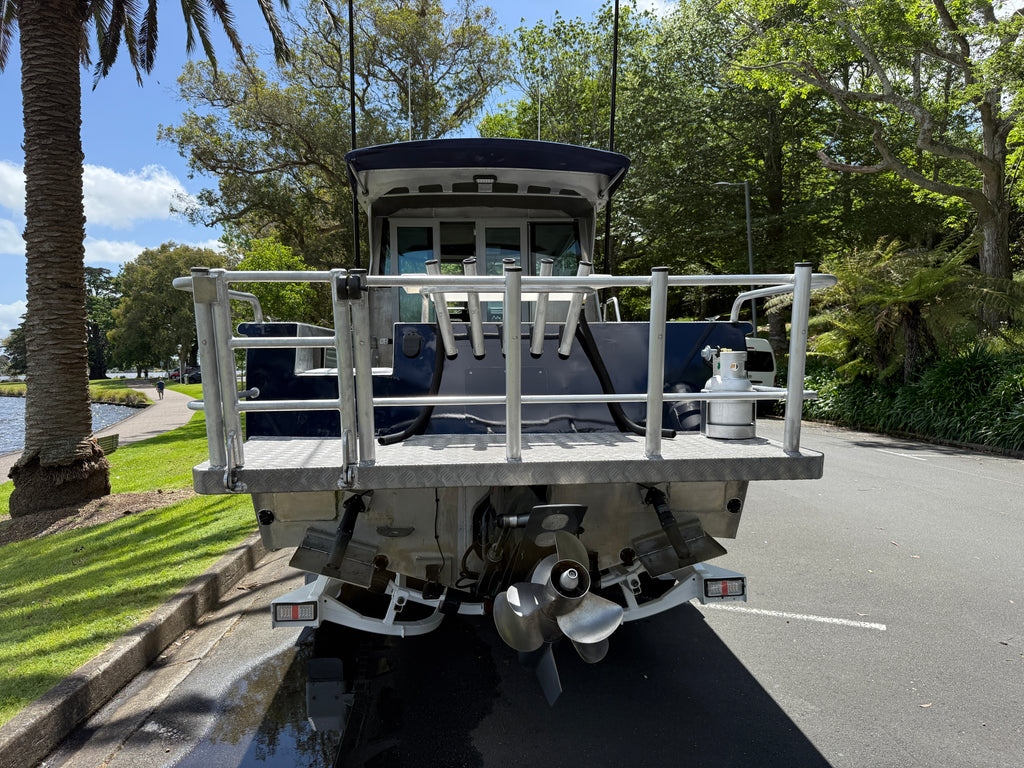 2000 Scorpion 850 2011 260hp Yanmar 3.0D