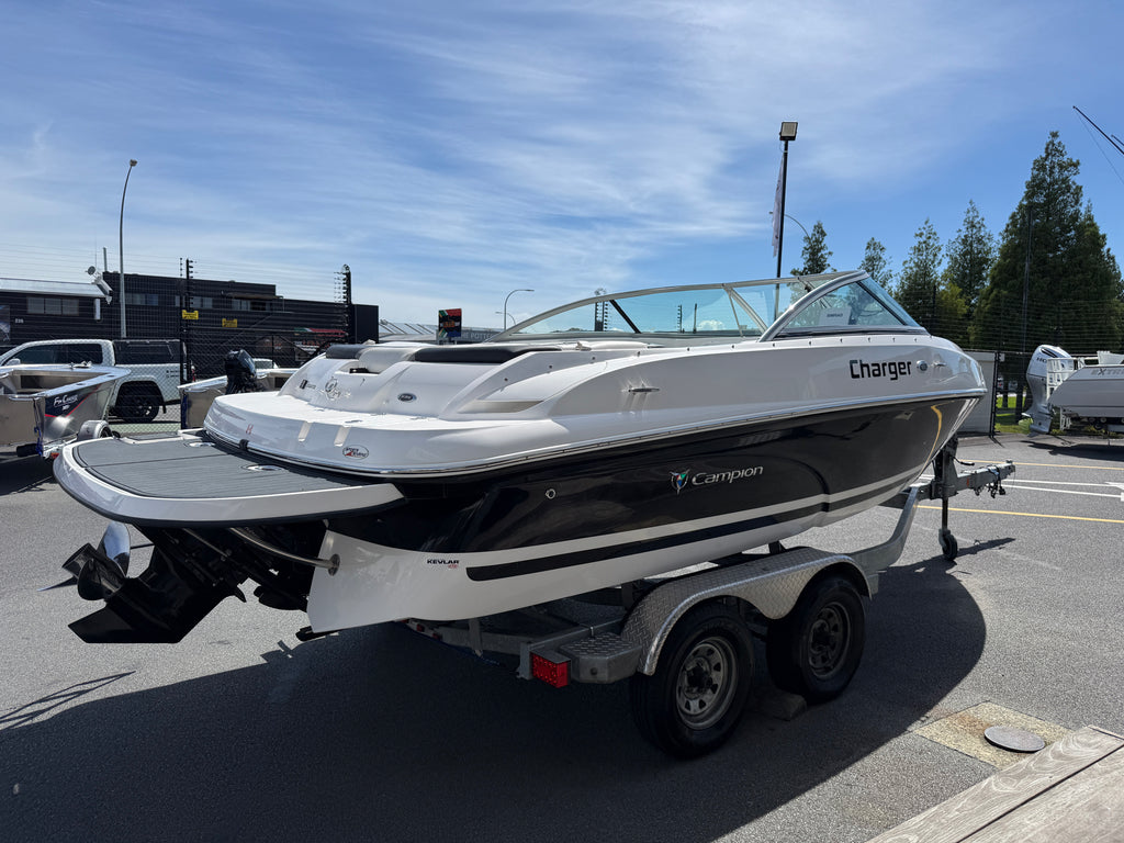 2019 Campion Allante 595 Ultimate Family Lake Boat