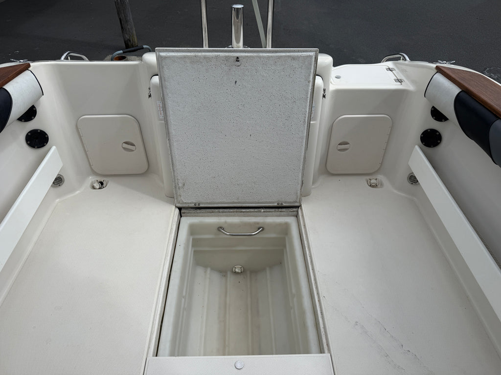 2007 Rayglass 2500 Legend