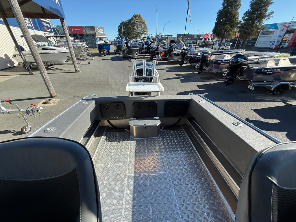 2026 Fin Chaser Boats 560C