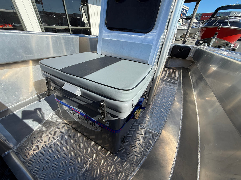 2026 Fin Chaser Boats 465CC
