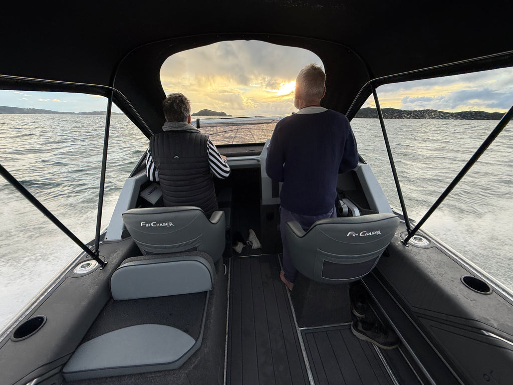 Fin Chaser 560 Cuddy Cabin Amphibious