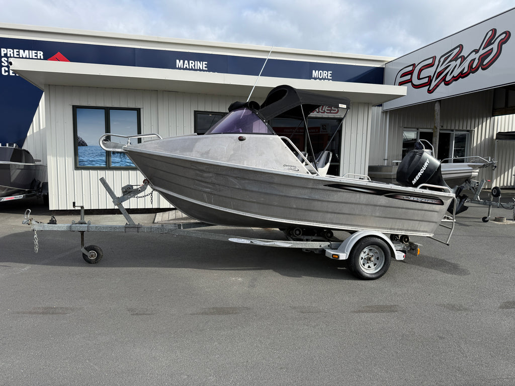 2007 Scorpion 470