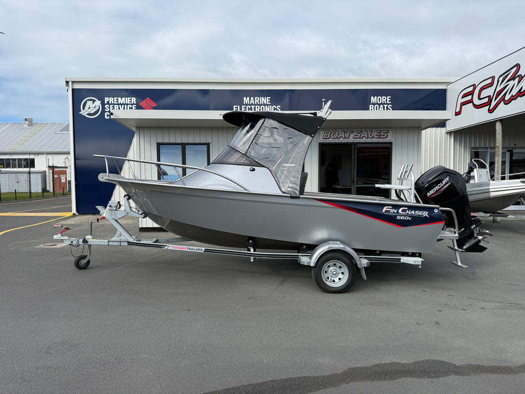 Fin Chaser 560C