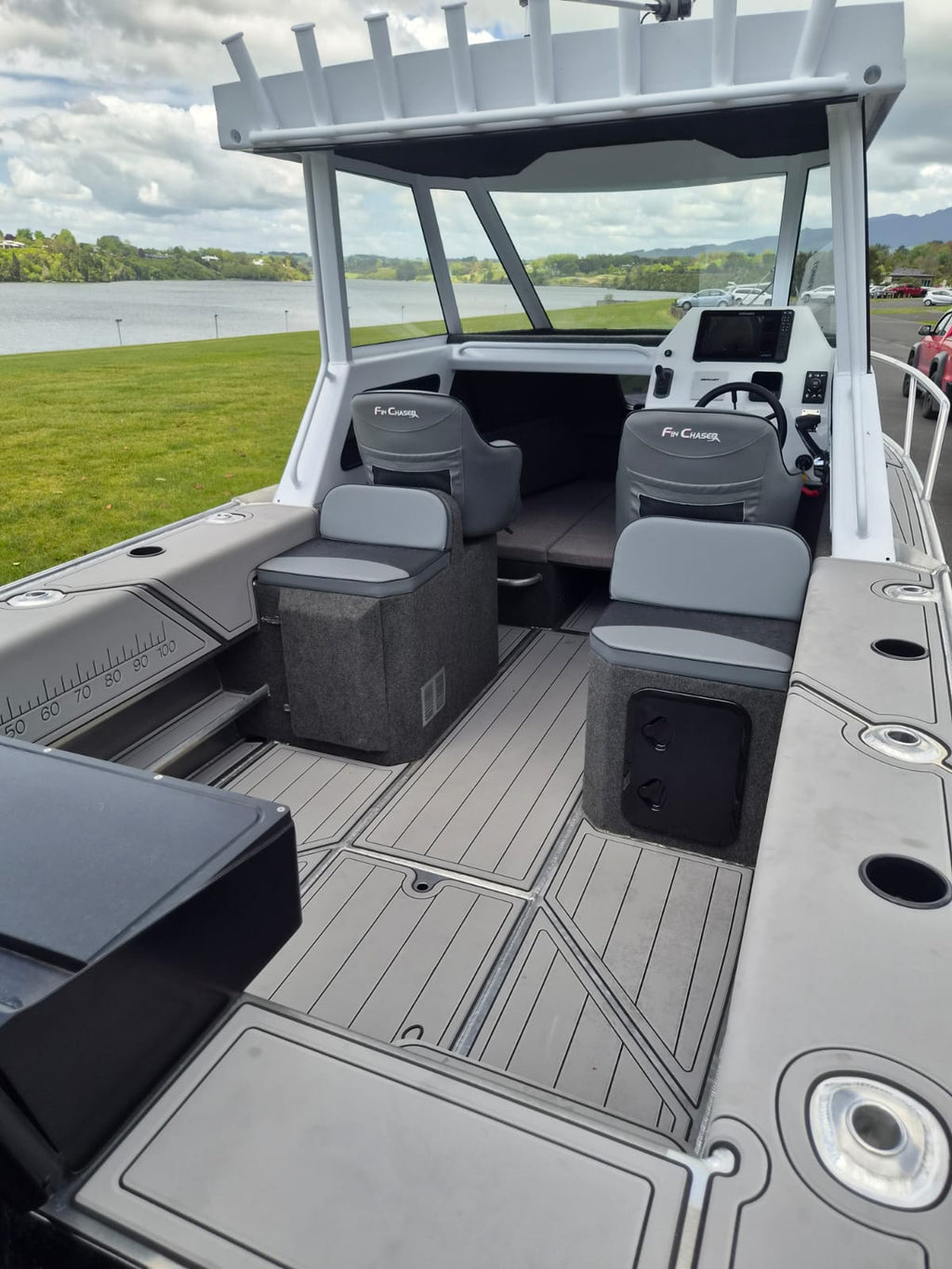 Fin Chaser 600HTA - Available NOW