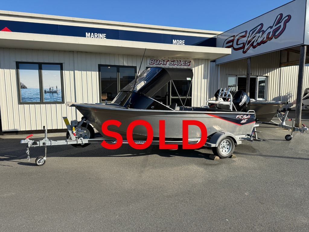 2023 Fin Chaser 465R